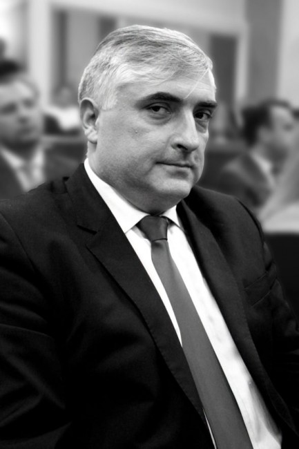 Życie mija bardzo szybko. Każda chwila jest wyjątkowa i już nigdy nie wróci …...